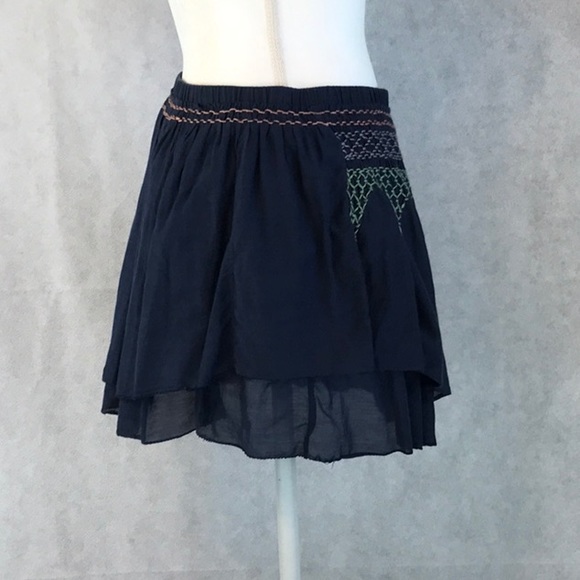 Cotton mini skirt layered blue embroidered small - Picture 3 of 6
